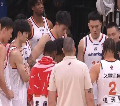 姆巴佩伤退,阿什拉夫处,子球助巴黎,DG真人视讯,DG真人,(Sports),DG视讯官网,DG真人官方平台